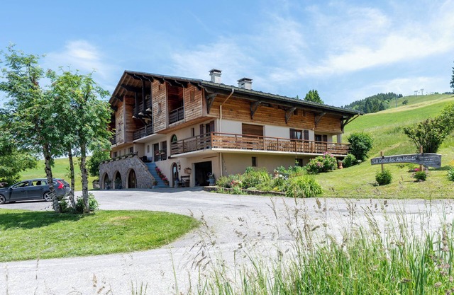 Apartment 'Le Lachat' with Mountain View, Shared Terrace and Wi-Fi