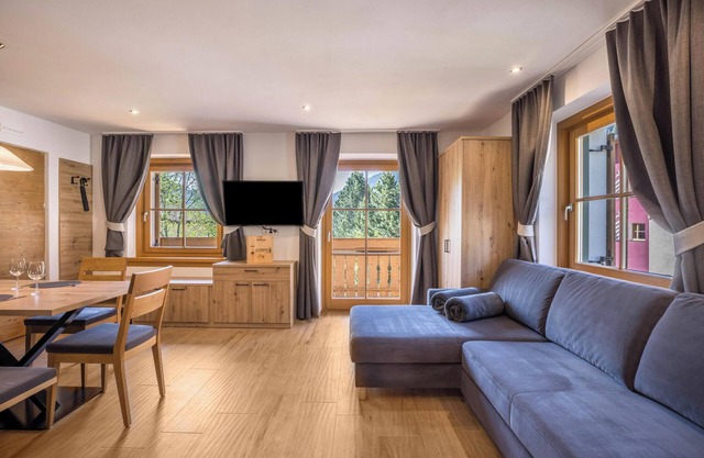 Appartement 'Lechnerhof Fane Alm' près de la station de ski, Wi-Fi, balcon et jardin.