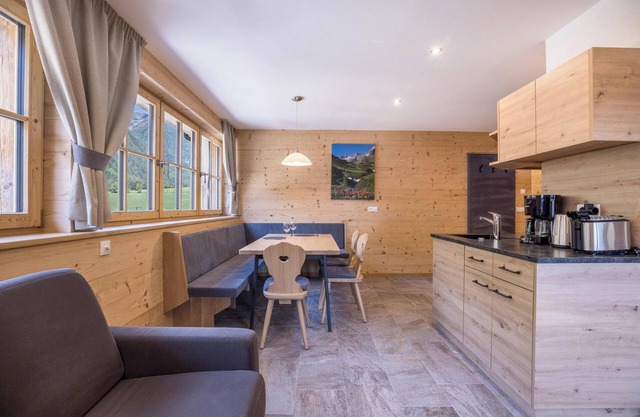 'Lechnerhof Schöne Aussicht' près de la station de ski avec vue montagne, Wi-Fi, balcon et jardin