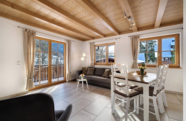 Appartement 'Leibgeding' avec vue sur les montagnes, terrasse partagée et Wi-Fi
