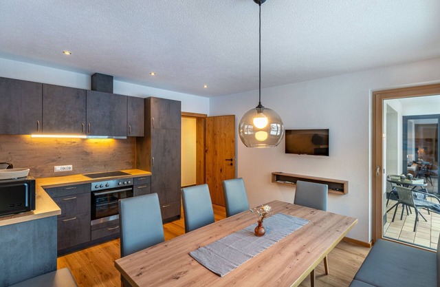 Appartement Leo by Interhome