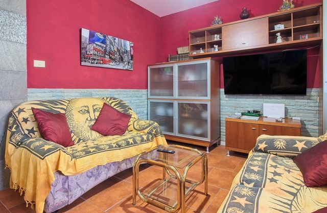 Apartment 'Leopoldo I' with Mountain Views, Outdoor Pool, and Wi-Fi