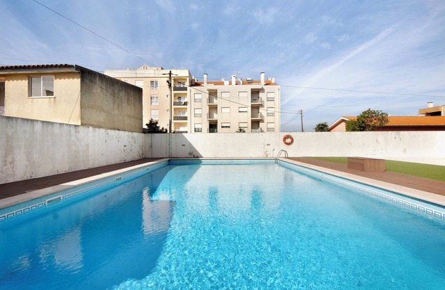 Appartement 'Live Vagueira Beach' avec vue sur la mer, piscine partagée et Wi-Fi