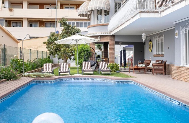Apartment Los Olivos Heated Pool