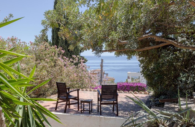 Appartement "Luna" avec piscine partagée, Wi-Fi, climatisation, terrasse et jardin