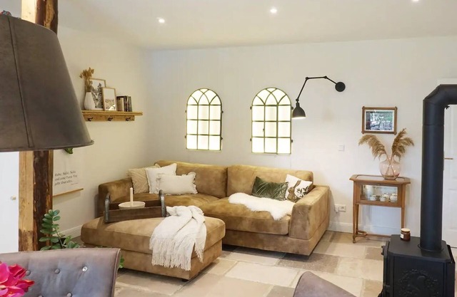 Appartement 'Lütje Orange' avec terrasse privée, jardin partagé et Wi-Fi