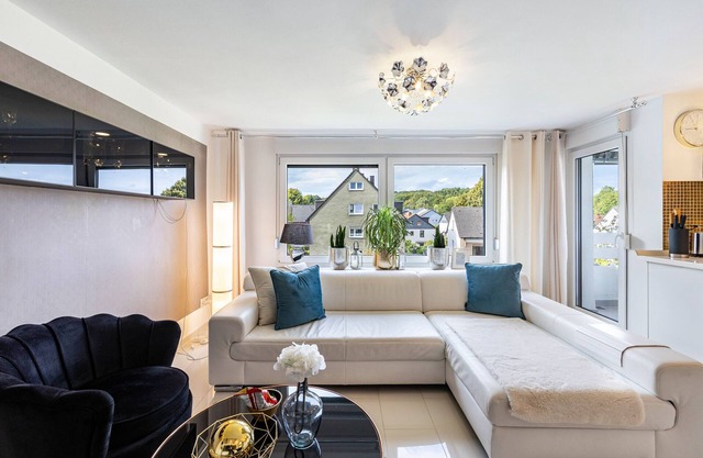 Appartement "Luxusapartment Mit Balkon" avec balcon, Wi-Fi et climatisation