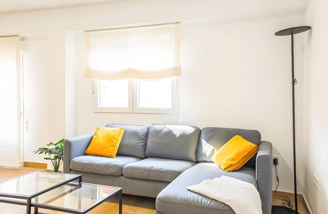 Appartement 'Magnifico Apto Pleno Centro Almeria' avec balcon, Wi-Fi et climatisation