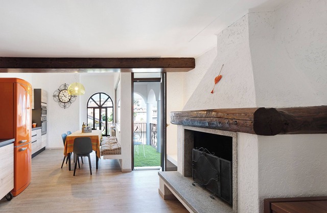 Maison de vacances 'Mansarda Vialba' avec vue sur lac, terrasse privée et balcon