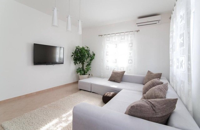 Apartment Marcela - Deluxe Two Bedroom Apartment with Terrace and Sea View