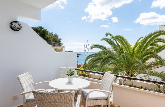 Appartement 'Medusa' avec vue sur la mer, Wi-Fi et climatisation