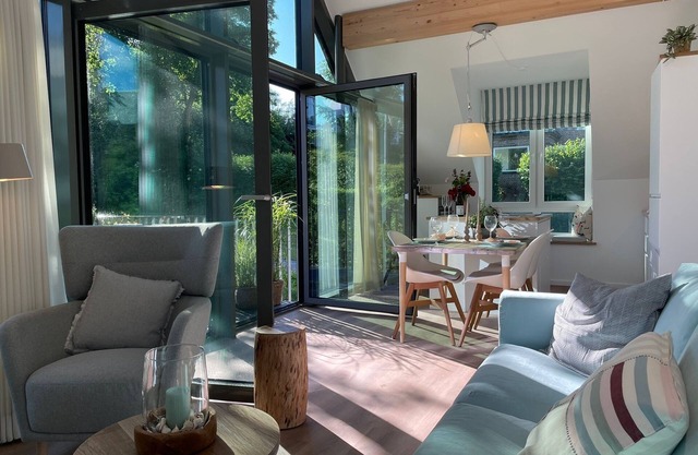 Appartement "Meerzeit" avec vue sur mer, balcon et Wi-Fi