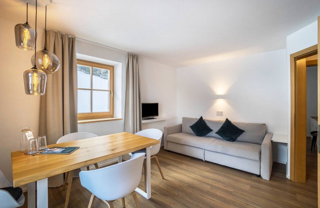 Appartement "Mountain Residence Kasern Nr 2" avec vue sur les montagnes, jardin et balcon