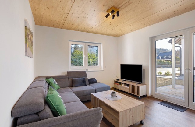 Appartement 'Muh' avec vue sur les montagnes, terrasse privée et Wi-Fi