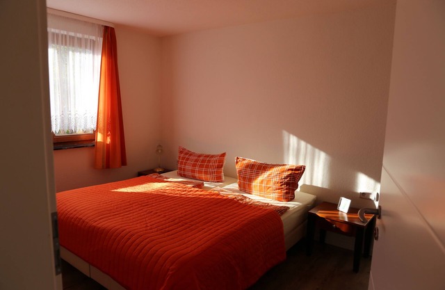 Appartement près de Stralsund avec son propre lac, parc et animaux