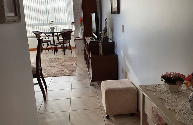Apt près de la mer, complète