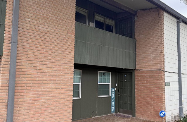 Apartment Near UTRGV – Walk to Campus! 5 Minute Drive!
