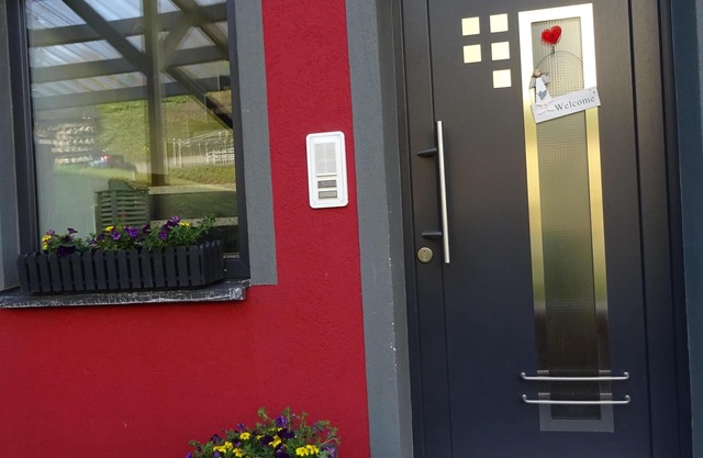 Appartement récemment rénové, tout neuf, très proche de la nature, emplacement fantastique,