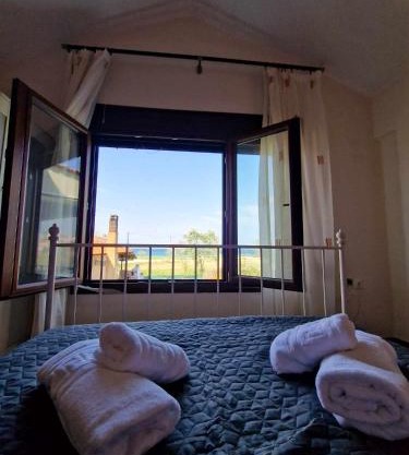 Apartment next to the sea