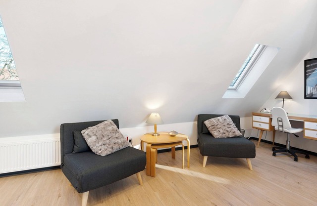 Appartement "Nij-Room24" avec terrasse partagée, jardin partagé et Wi-Fi