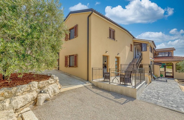 Appartement Nilda II avec terrasse couverte