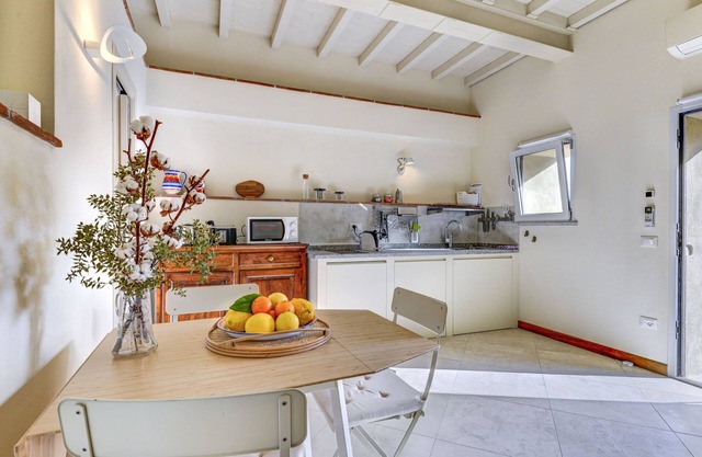 Appartement Noce by Interhome