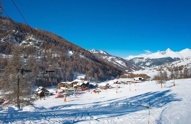 Appartement sur le front de neige dans le Queyras