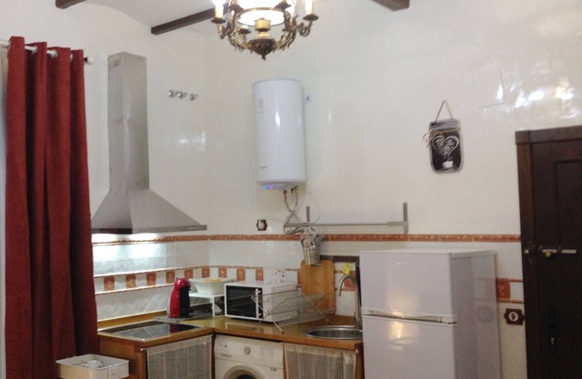 APPARTEMENT FOURS DES VINGT-QUATRE