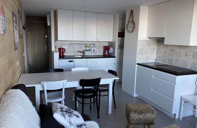Appartement Plagne Centre 5/7 pers - Vue Mt Blanc - 50m du front de neige