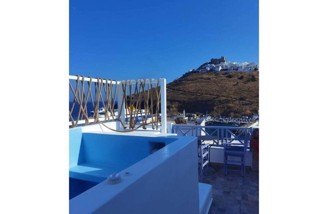 Apartment "Provenzo Suite Ostria" with Sea View, Pool & Wi-Fi