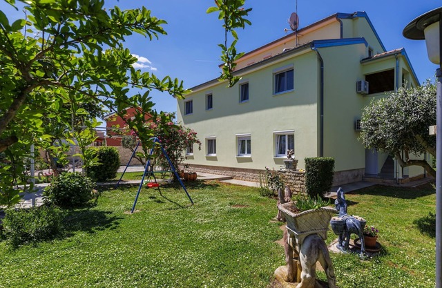 Appartement Rajić by Interhome