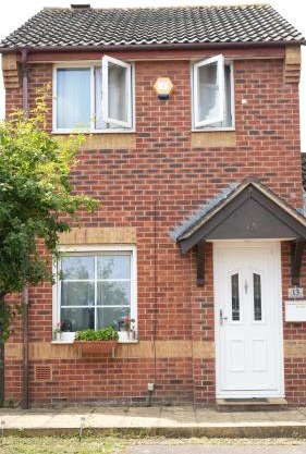 Apartment & Rooms in London