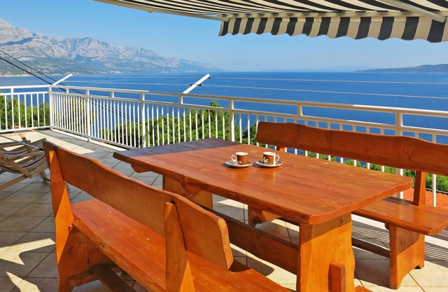 Appartement Ružica by Interhome