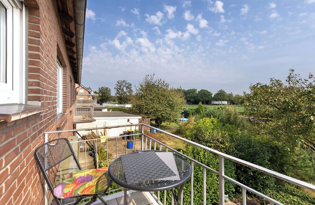 Appartement 'Ruhiges Appartement Am Stadtrand' avec balcon et Wi-Fi