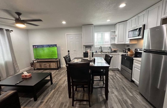 Apartment San Isidro near UCDMC
