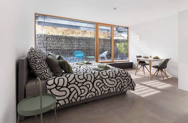 Appartement 'Seenahes In Öhningen' avec terrasse privée et Wi-Fi