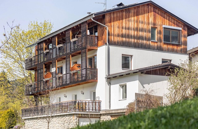 Appartement 'Silbernagl Terrasse - Blick Zum See' avec terrasse partagée et Wi-Fi
