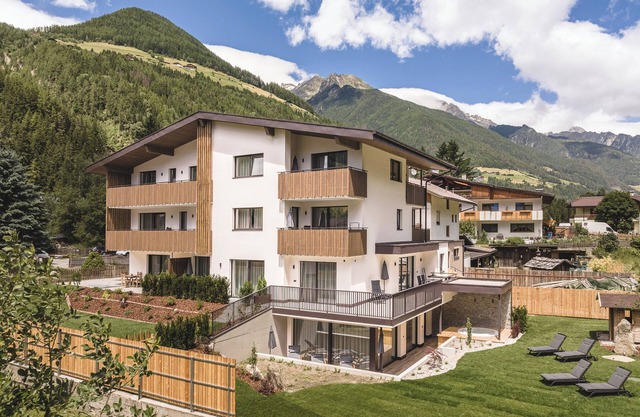 Appartement "Silva Mountain" avec vue sur les montagnes, terrasse privée et Wi-Fi.