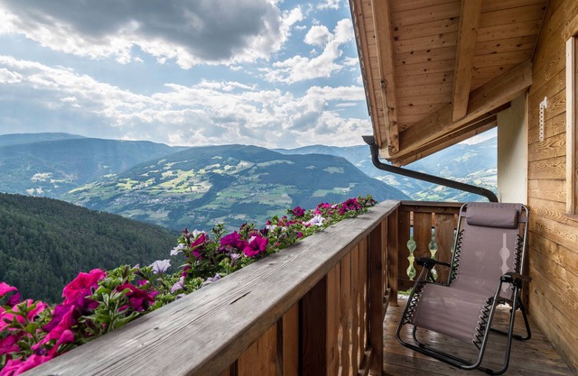 Appartement "Solerhof Panorama" avec vue sur les montagnes, jardin partagé et Wi-Fi