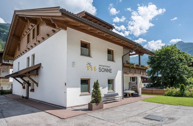 Appartement 'Sonne Nr. 14' avec vue sur la montagne, jardin et Wi-Fi