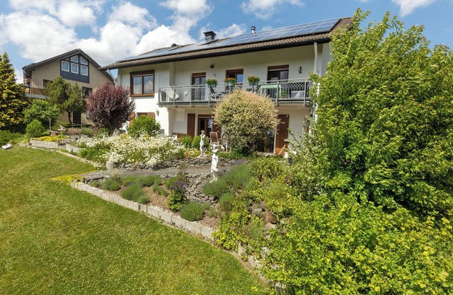 Appartement 'Sonnenblick' avec vue sur les montagnes, terrasse partagée et Wi-Fi