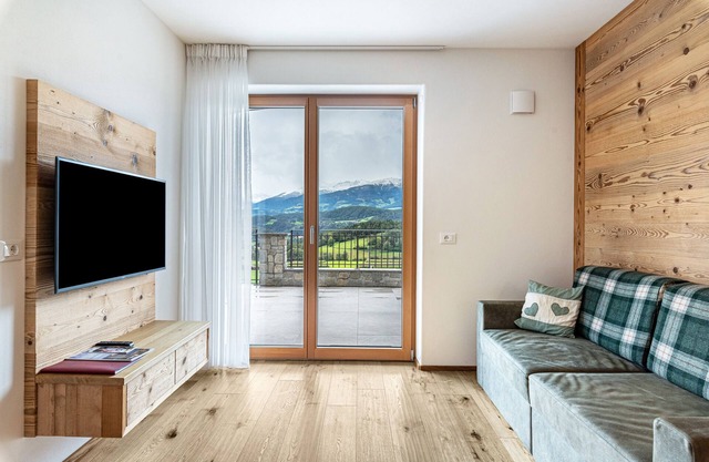 Appartement "Stefansdorf Wohnung 1" avec vue sur montagne, terrasse et balcon