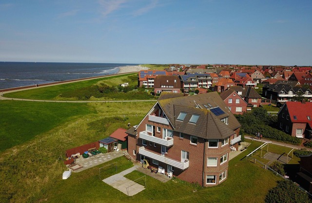 Appartement "Hus Uiterst-Hörn Backbord" avec vue sur mer, jardin et Wi-Fi.