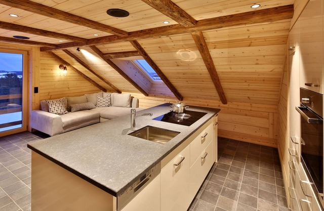 Appartement "Stubbekammer" avec vue sur les montagnes, jardin partagé et Wi-Fi