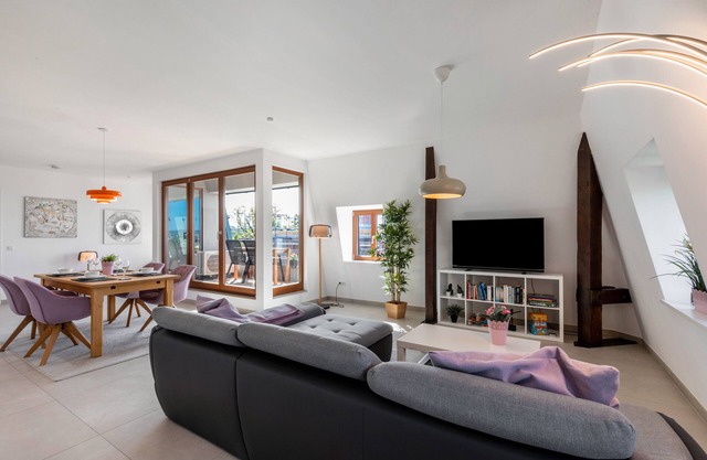 Appartement 'Suite Marienborn' avec vue sur la montagne, terrasse privée et climatisation