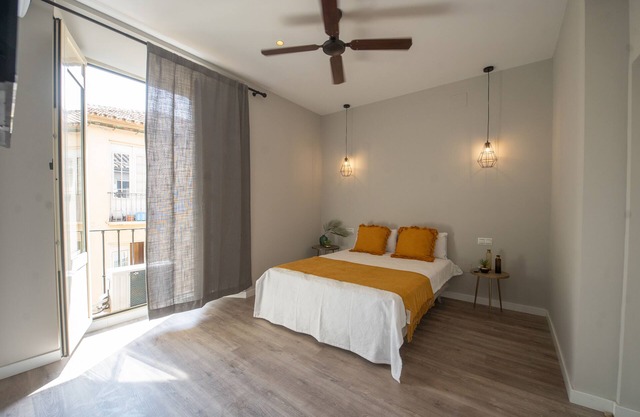 Appartement-Supérieure-Salle de bain privée séparée-Terrasse-2 ático