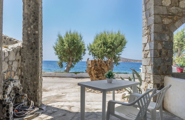 Appartement "Syrios Suites No 2" avec vue sur la mer, Wi-Fi et climatisation
