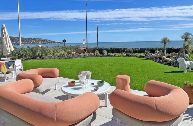 Appartement T4 - 6 personnes - Vue mer - Climatisation - Wifi - Face à la plage - Sainte Maxime