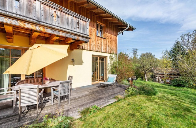 Appartement "Tegernseele" avec vue sur les montagnes, terrasse privée et Wi-Fi