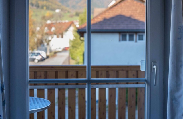 Appartement "Treyer 7 Typ A" avec vue sur les montagnes, Wi-Fi, balcon et jardin